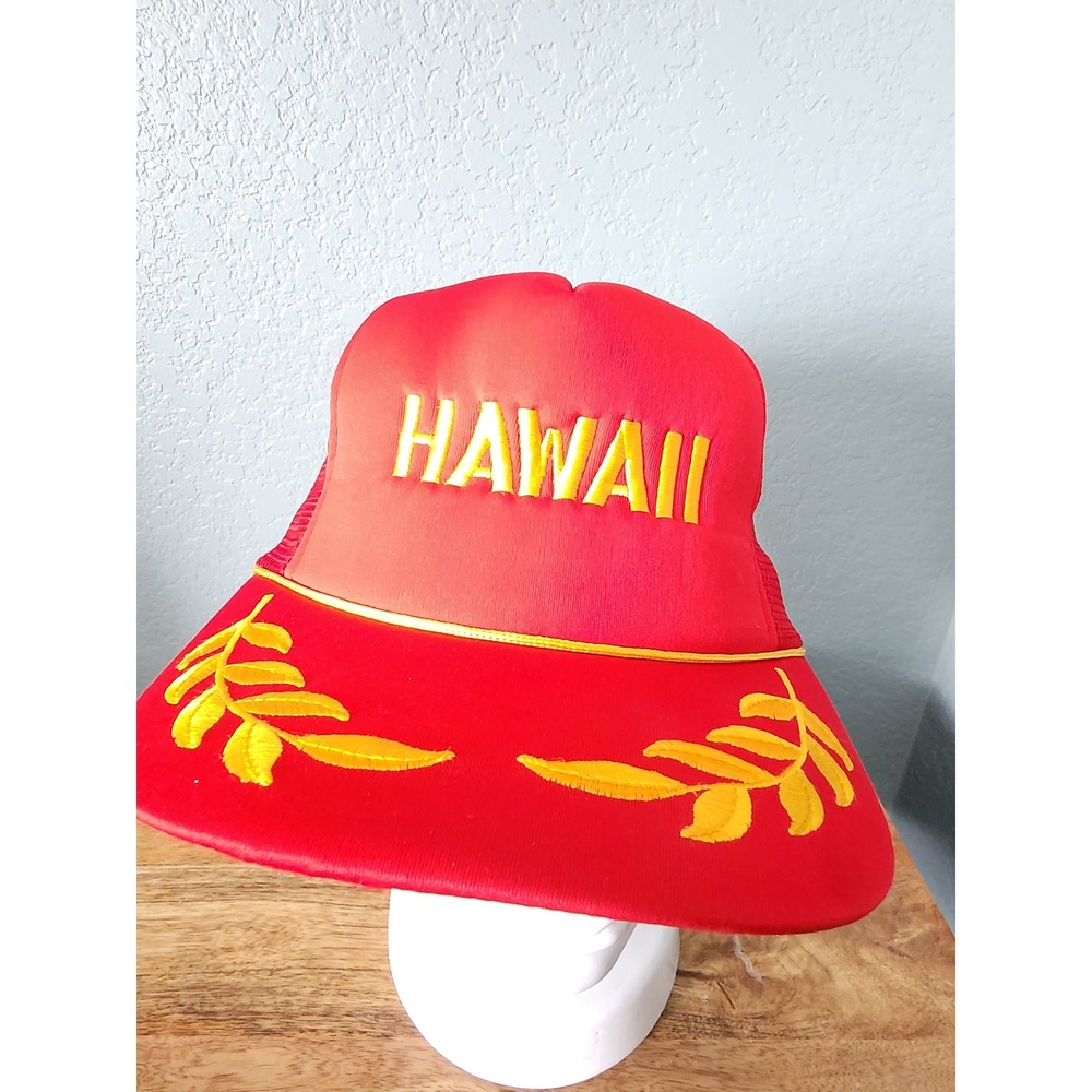 Vintage Hawaii Trucker Hat Red Foam Snapback Mesh Cap Yellow Embroidery Laurel‎